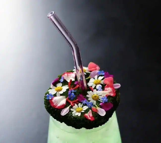 11 Edible Flowers for Cocktail Garnishes